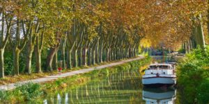 Hausboot auf dem Canal du Midi, Südfrankreich